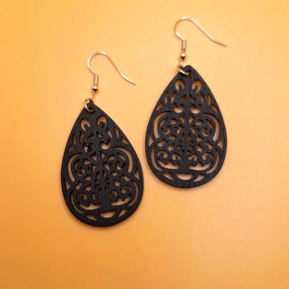Black earrings wood bohemian hollowed out earrings